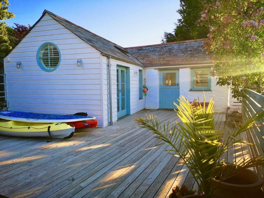 The Little Post House. A Perfect Village Retreat, With Stunning Views. بوسكاسِل المظهر الخارجي الصورة