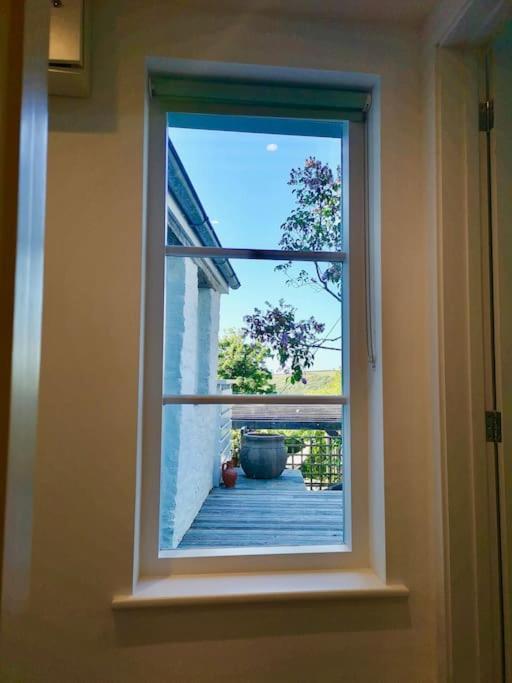 The Little Post House. A Perfect Village Retreat, With Stunning Views. بوسكاسِل المظهر الخارجي الصورة